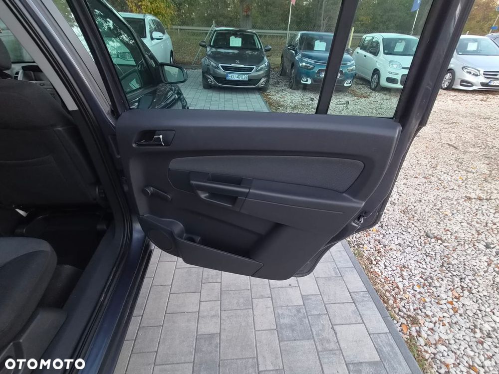 Opel Zafira 1.8 16V - 21