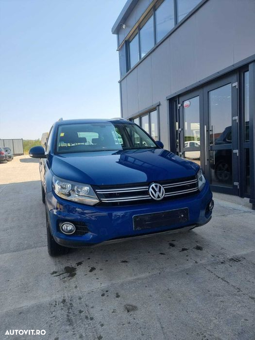 Dezmembrez Volkswagen Tiguan 4*4, 2.0 tdi, Albastru, Carlig remorcare - 4