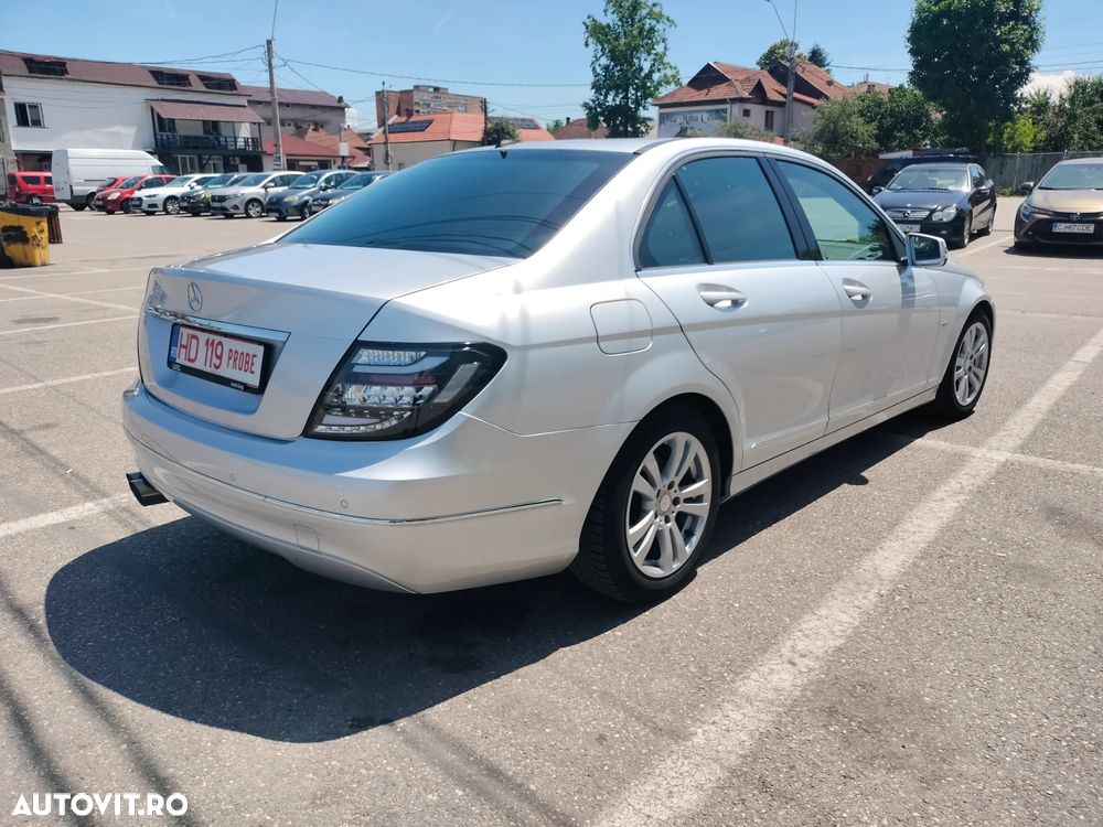 Mercedes-Benz C 180 BlueEFFICIENCY Avantgarde - 10