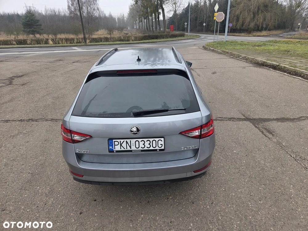 Skoda Superb 2.0 TDI Active - 21