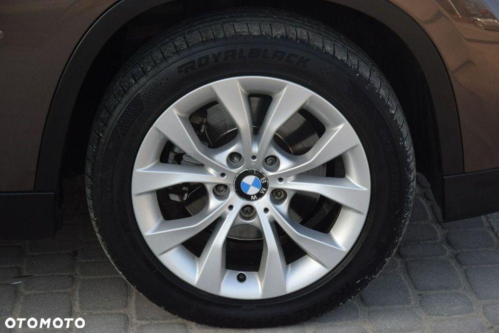 BMW X1 xDrive20d - 10