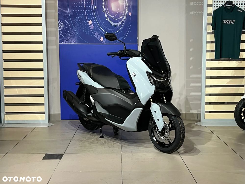 Yamaha NMAX - 7
