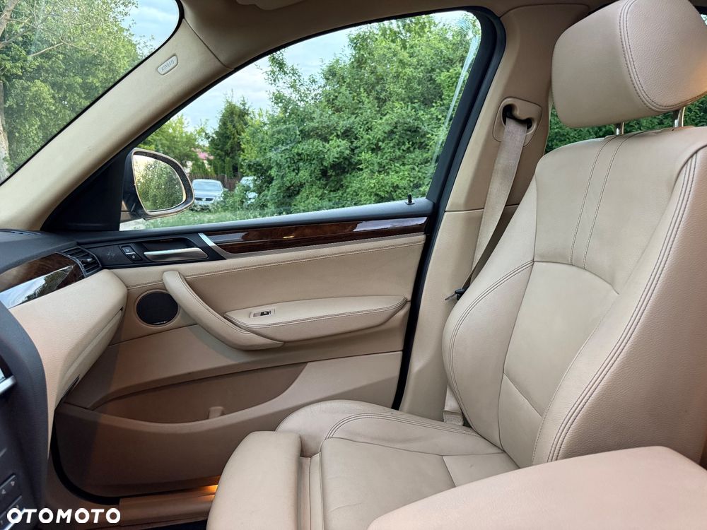 BMW X4 xDrive20d xLine - 17