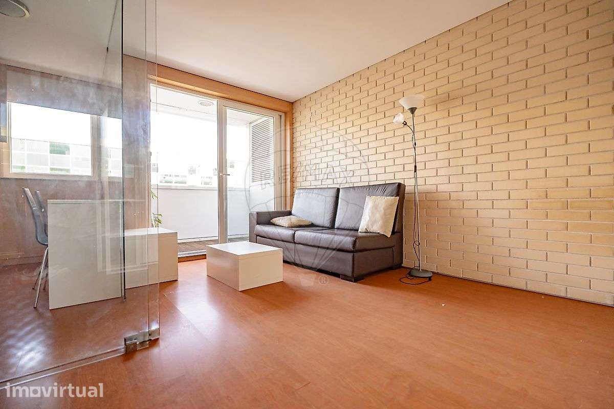 Apartamento T0 para arrendamento - Grande imagem: 2/24