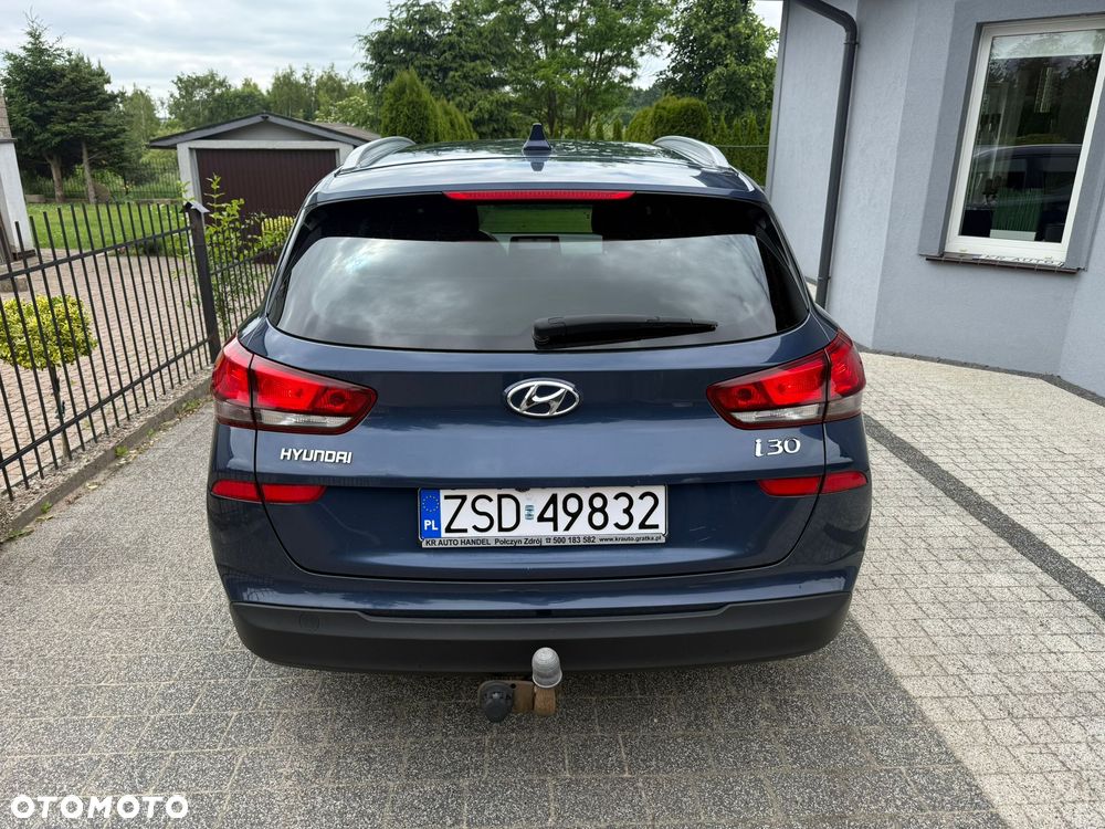 Hyundai i30 1.6 D GO Plus DCT - 19