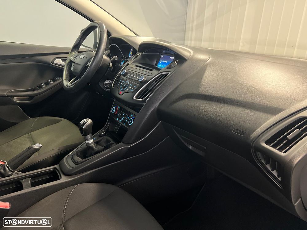 Ford Focus 1.5 TDCi Trend+ - 13