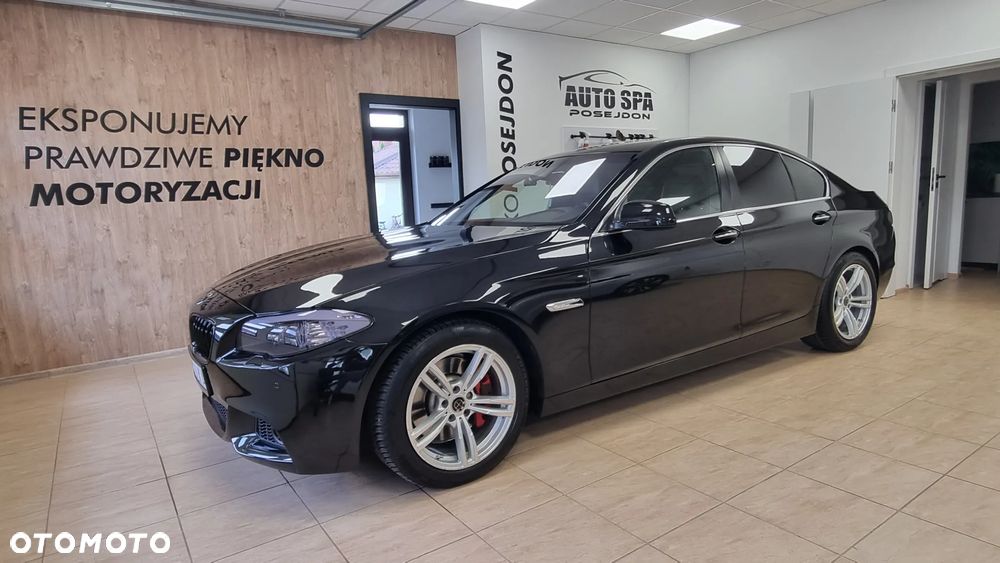 BMW Seria 5 525d - 26