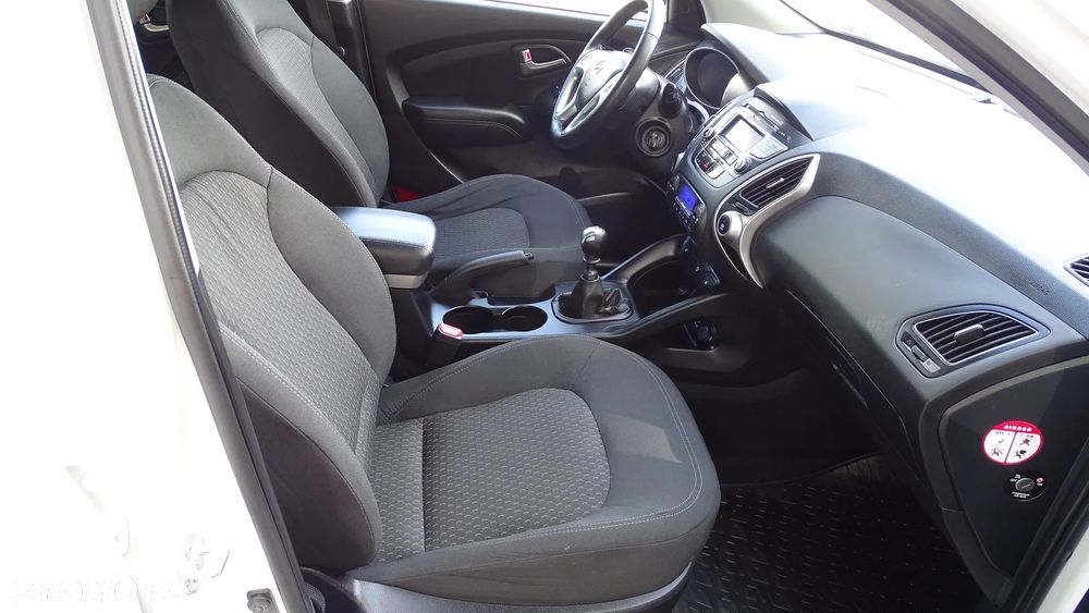 Hyundai ix35 1.6 2WD Trend - 12