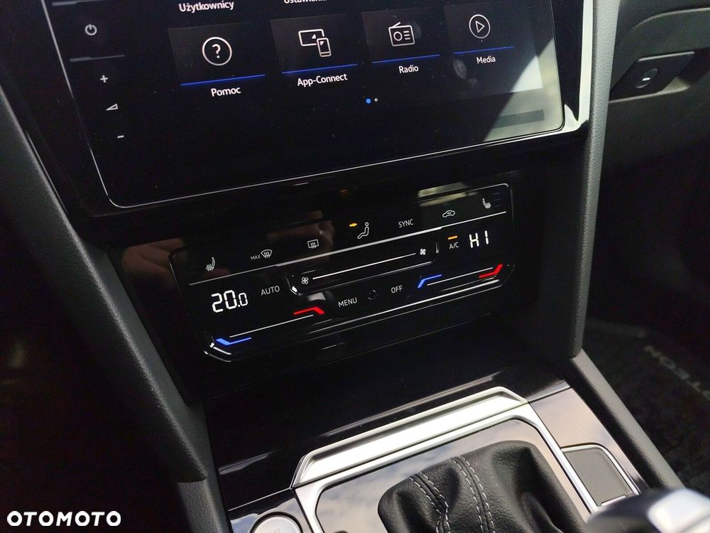 Volkswagen Arteon 2.0 TDI 4Motion R-Line DSG - 24