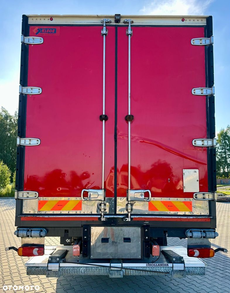 Iveco EUROCARGO 180-320 / CHŁODNIA / WINDA / 21 PALET / 8.5 M DŁUGOŚCI / CARRIER / SYPIALKA / EURO 6 - 5