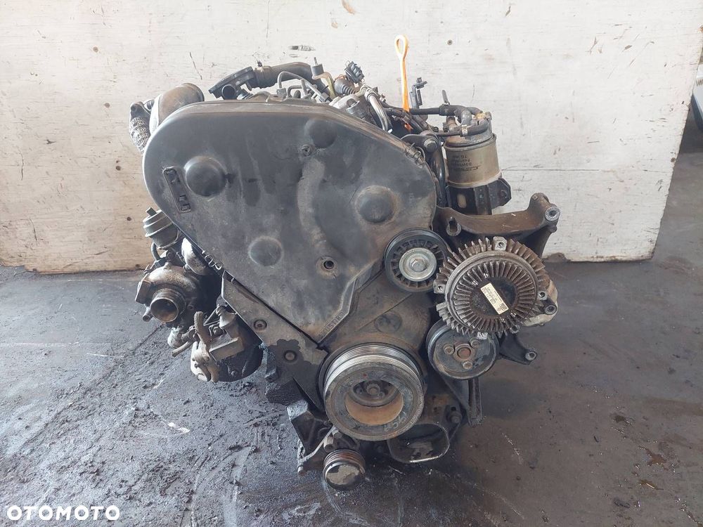 SILNIK DIESEL + POMPA WTRYSKI TURBO PASSAT B5 1.9 TDI AFN 028130115A - 2