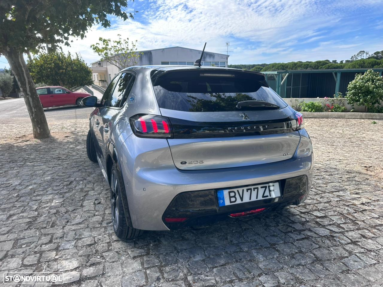 Peugeot 208 Elektromotor 136 Business - 3