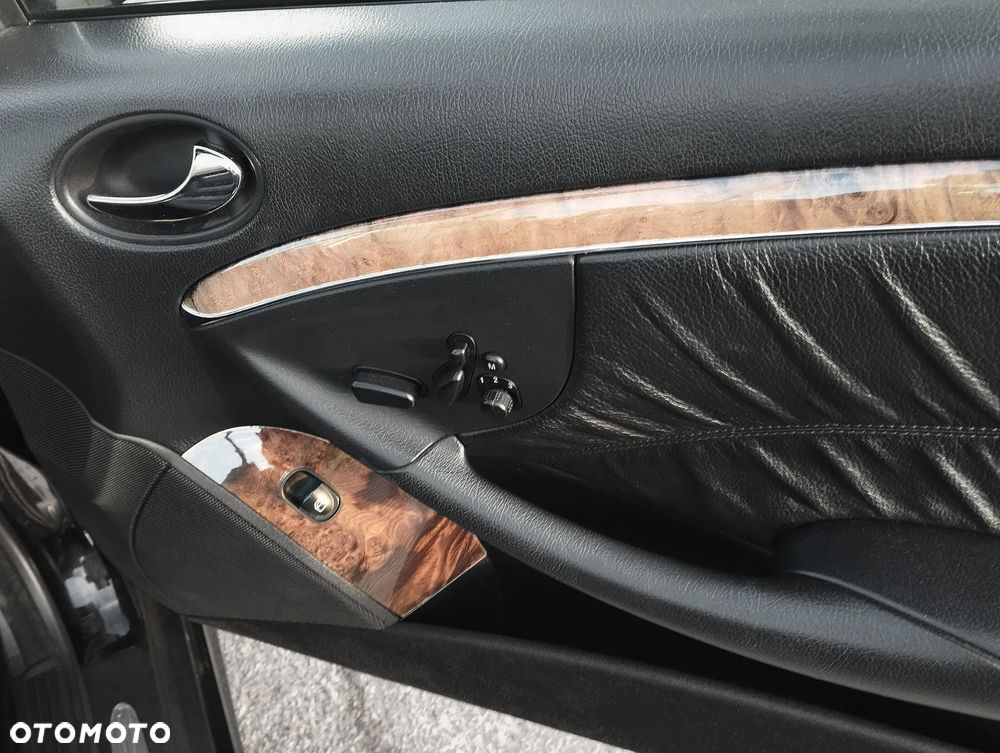Mercedes-Benz CLK 280 7G-TRONIC Avantgarde - 9