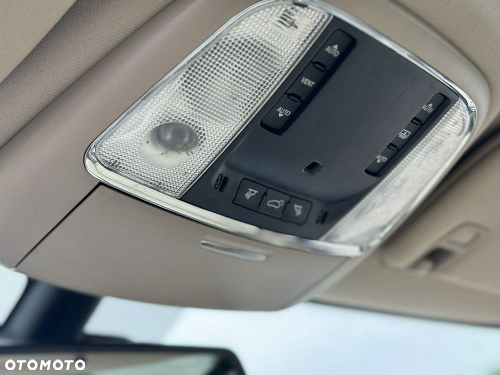 Jeep Grand Cherokee 3.0 CRD Overland Summit Platinum - 29