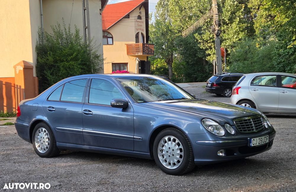 Mercedes-Benz E - 30
