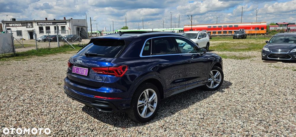 Audi Q3 45 TFSI Quattro S tronic S line - 2