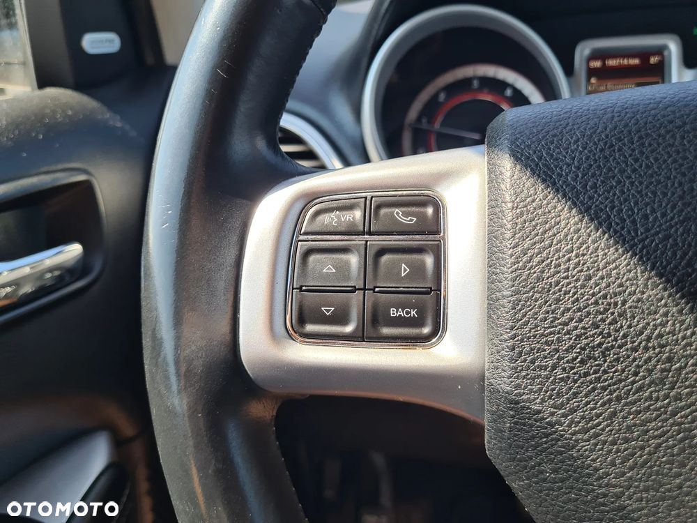 Fiat Freemont 2.0 Multijet 16V DPF Automatik Allrad Lounge - 26