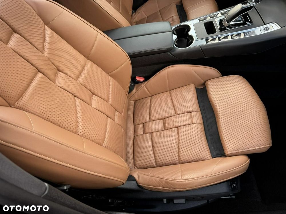 DS Automobiles DS 7 Crossback 2.0 BlueHDi Grand Chic - 22