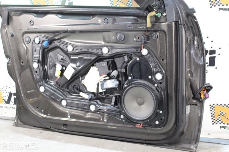 Porta Frente Esquerda Volkswagen Cc (358)  Porta Frontal Esquerda Vw C - 9