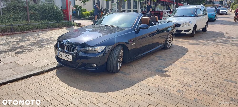 BMW Seria 3 325xi - 13