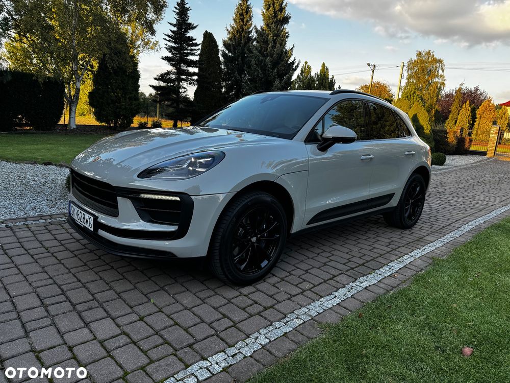 Porsche Macan Standard - 1