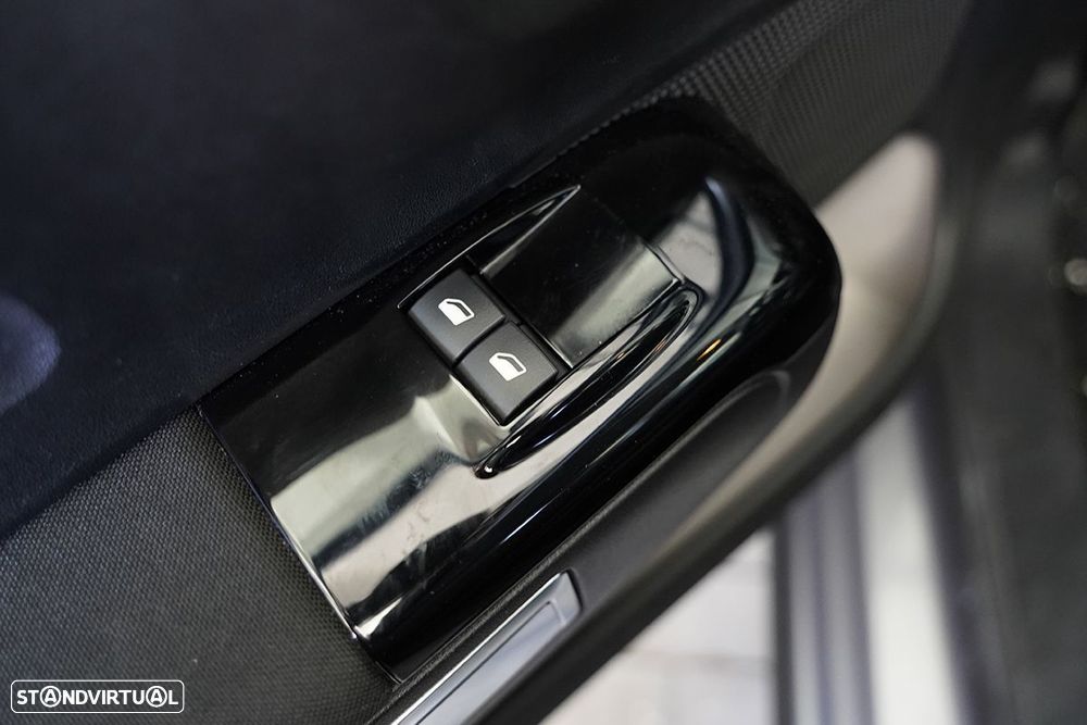 Citroën C3 1.2 PureTech Max - 16