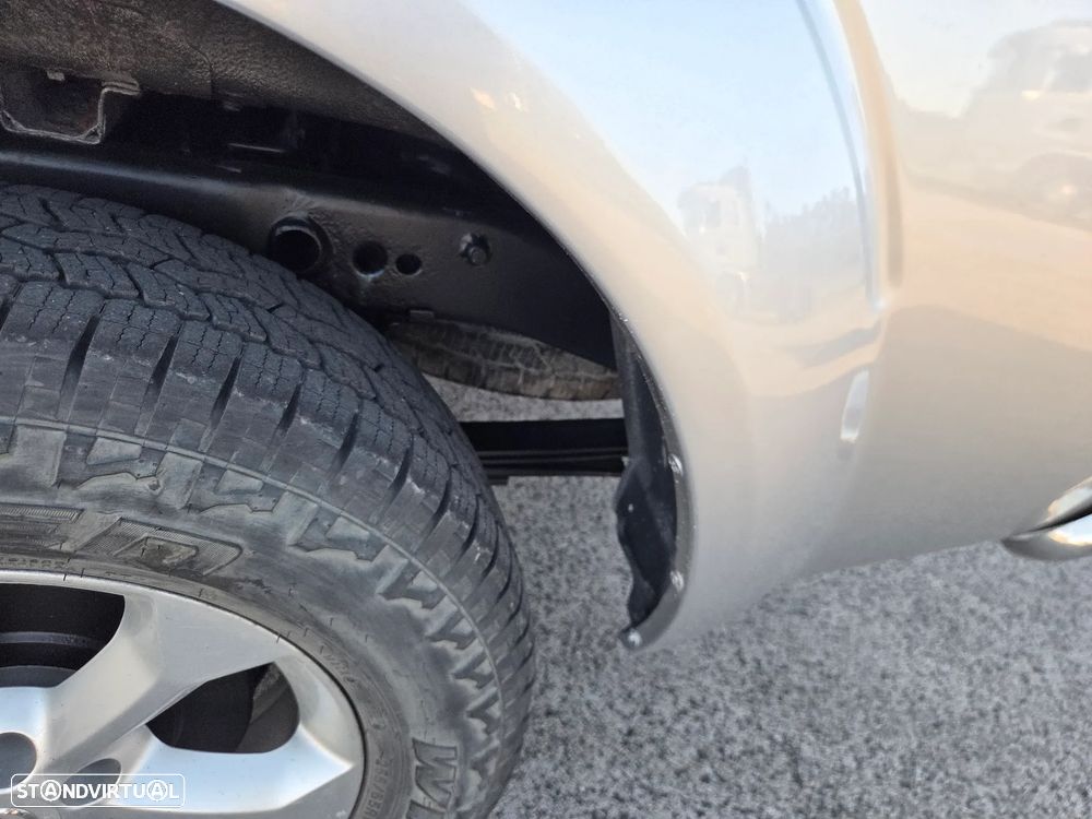 Nissan Navara 4x4 automatica - 7