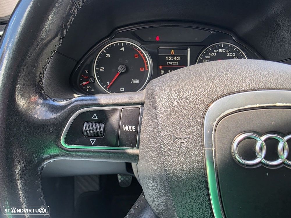 Audi Q5 2.0 TDI Advance - 25