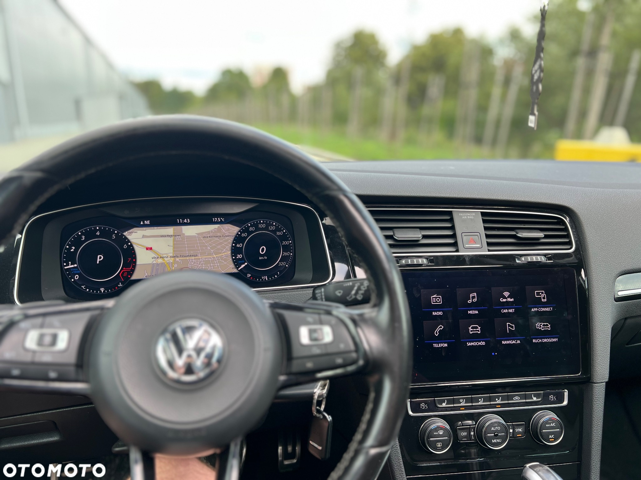 Volkswagen Golf VII 2.0 TSI BMT 4Mot R DSG - 15