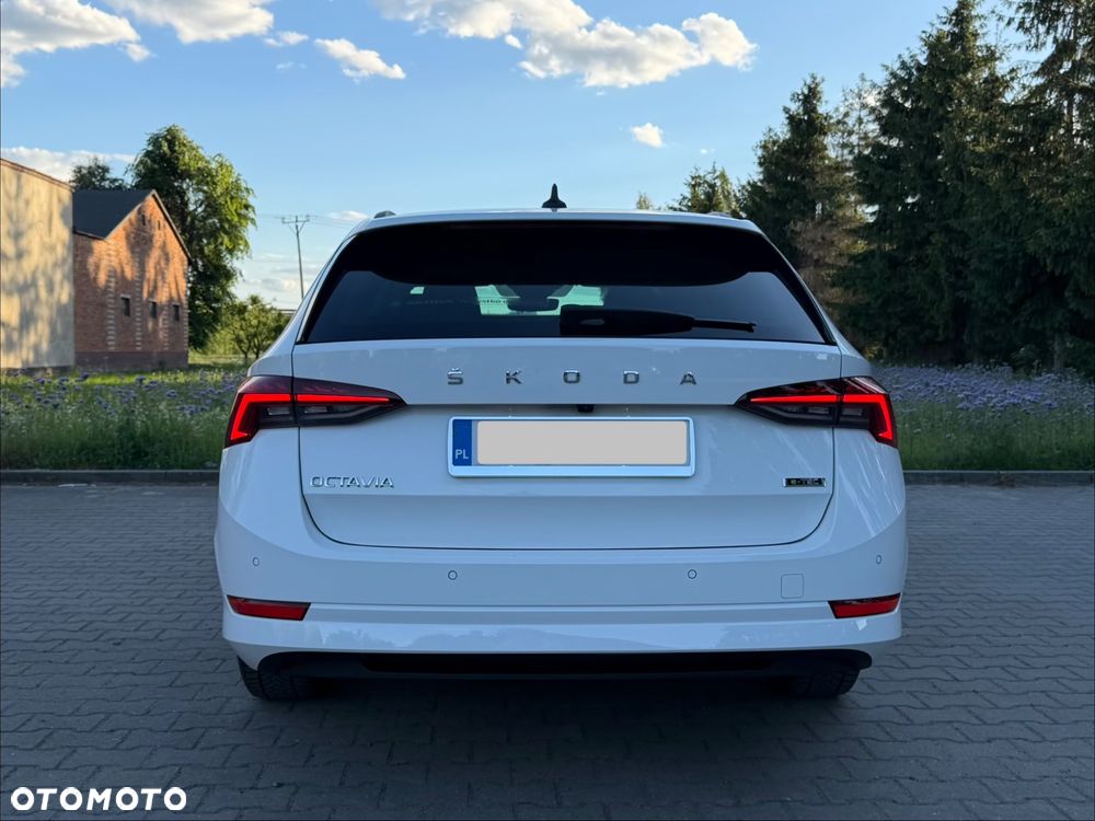 Skoda Octavia 1.5 TSI e-Tec Ambition DSG - 8