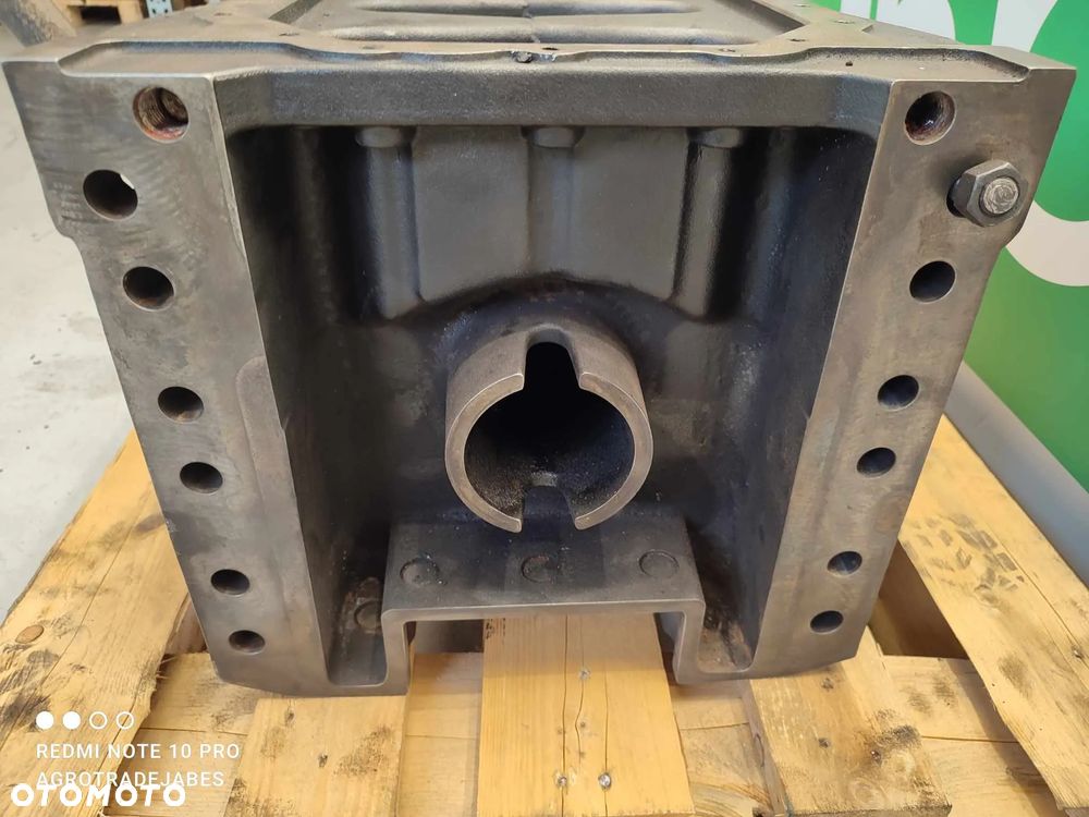 Miska olejowa Fendt 926 - 8