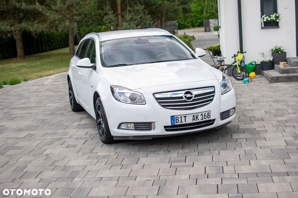 Opel Insignia - 8