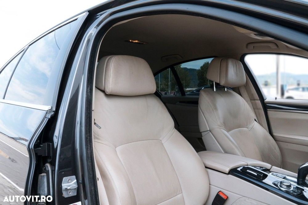 BMW Seria 5 - 11