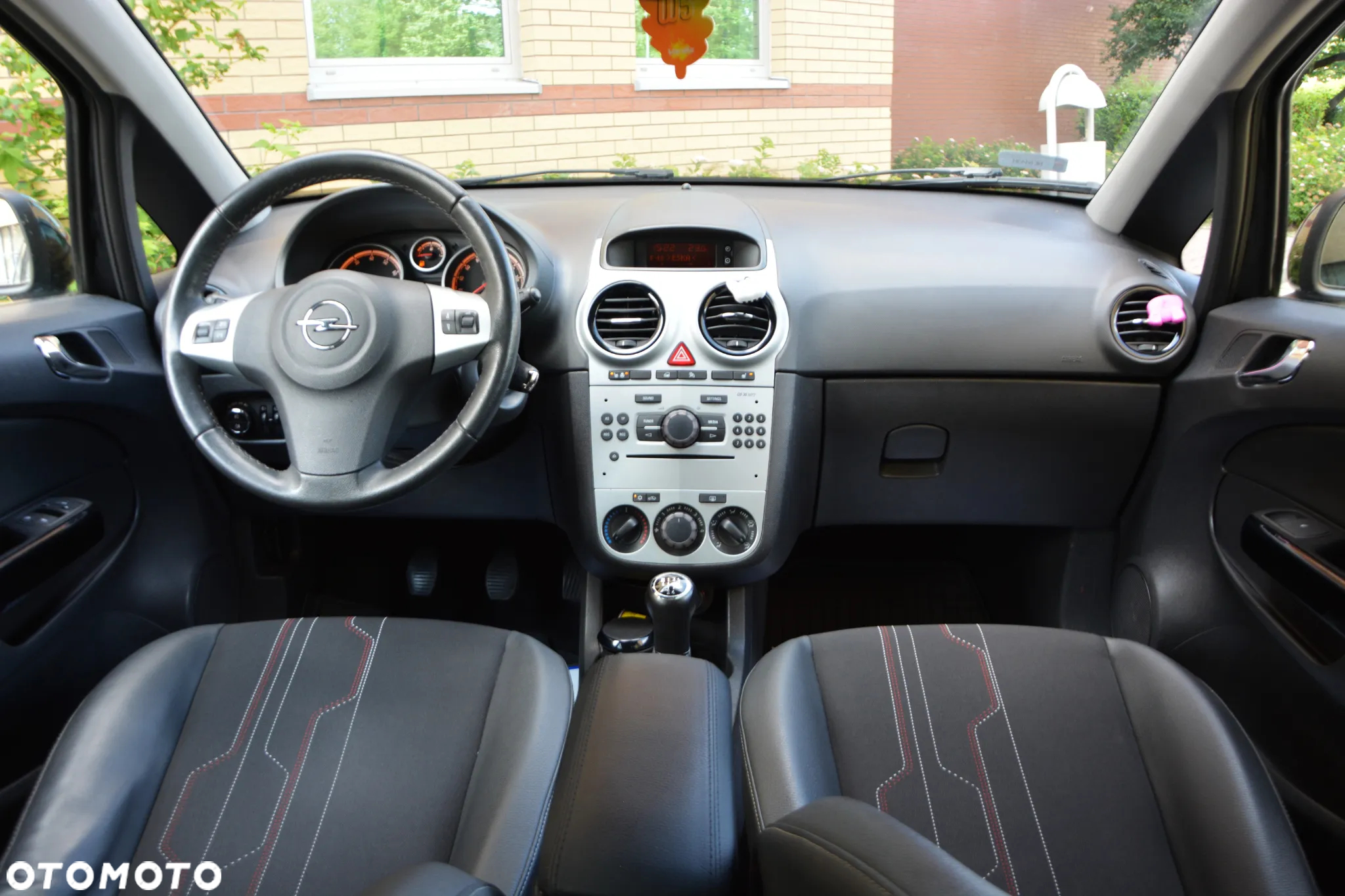Opel Corsa 1.2 16V EcoFLEX 150 Jahre - 7