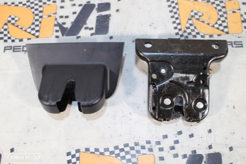 Fecho Da Mala Audi A3 (8P1)  8P3827505 / 8P3 827 505 - 8