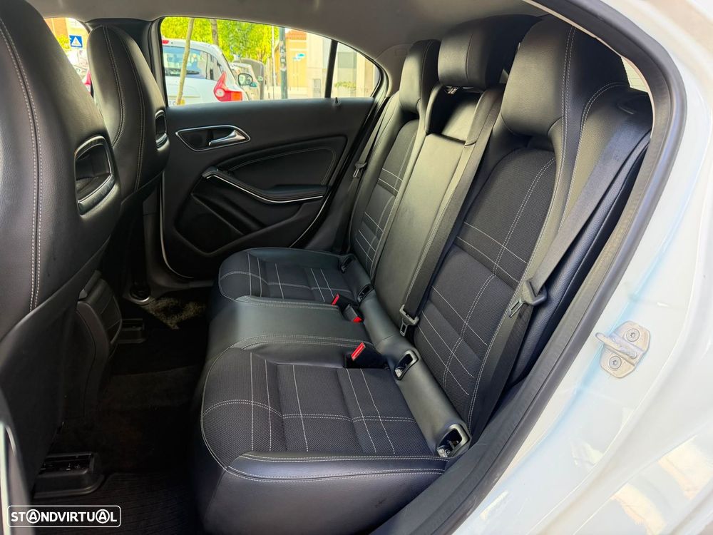 Mercedes-Benz A 180 CDI BE Urban - 22