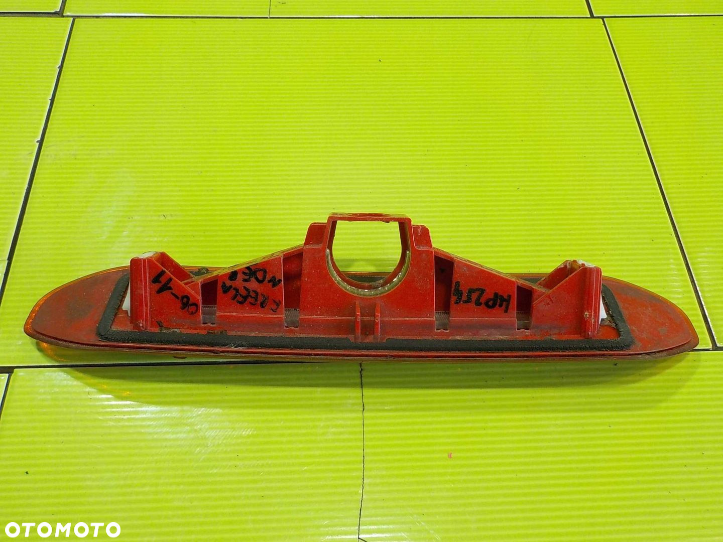 FREELANDER II 08r swiatlo lampa STOP 6H52-13A613-A - 3