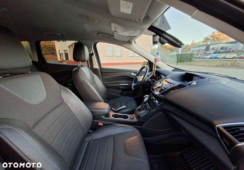 Ford Kuga - 15
