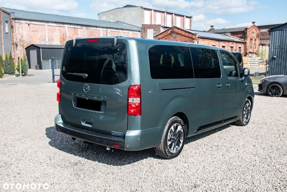 Opel Zafira Life Diesel XL Business aut 2.2 180KM - 8