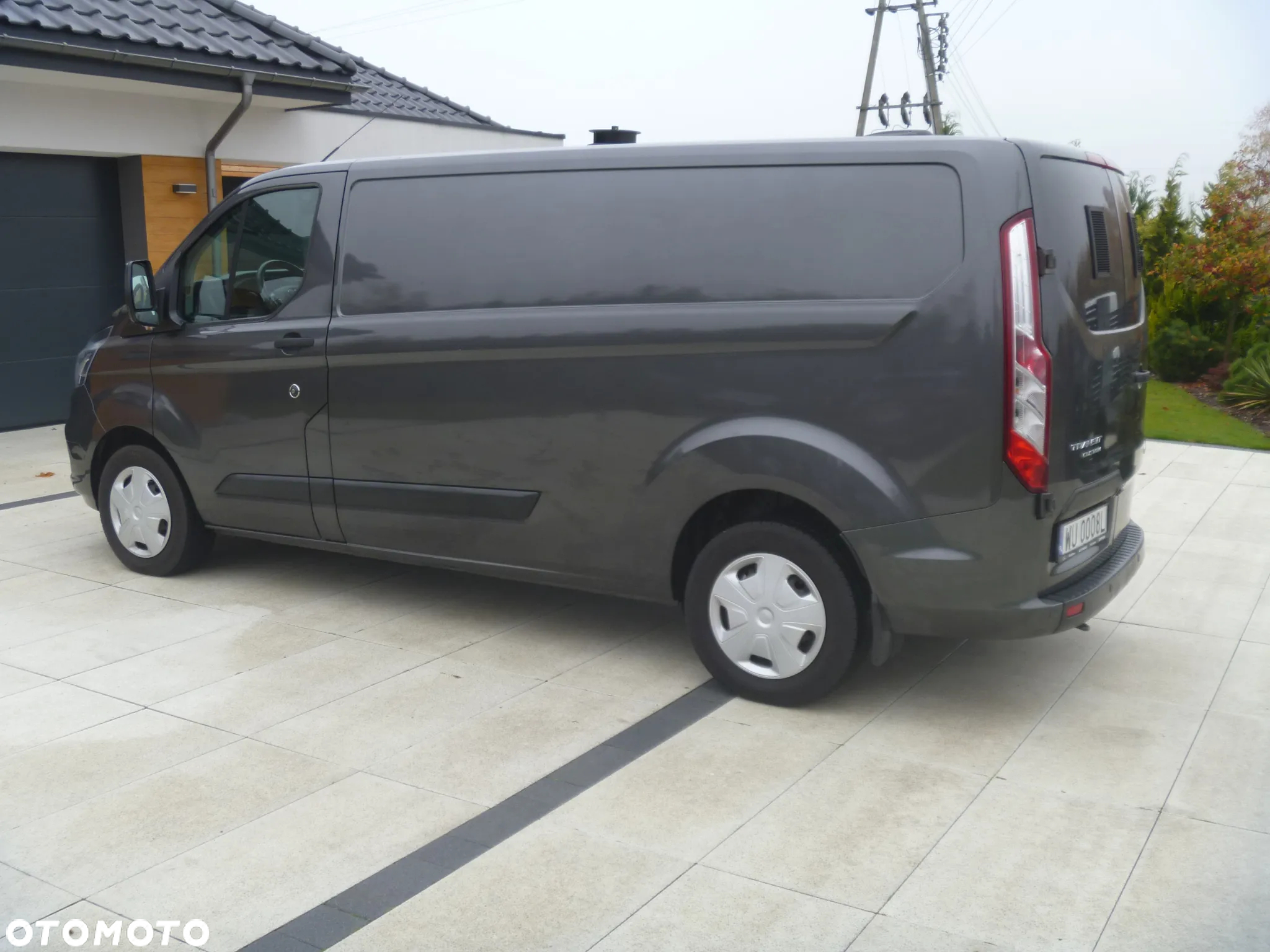 Ford TRANSIT CUSTOM - 8