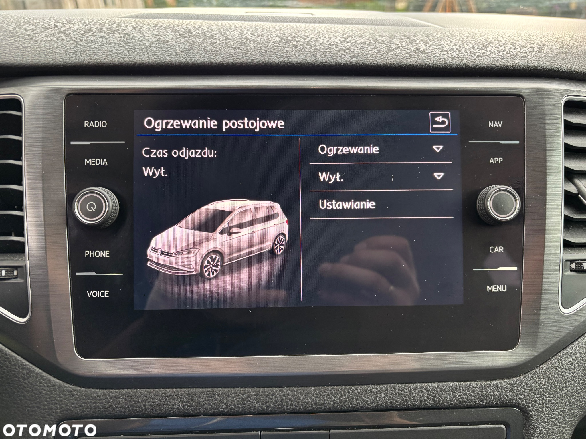 Volkswagen Golf Sportsvan 1.5 TSI ACT DSG Comfortline - 21
