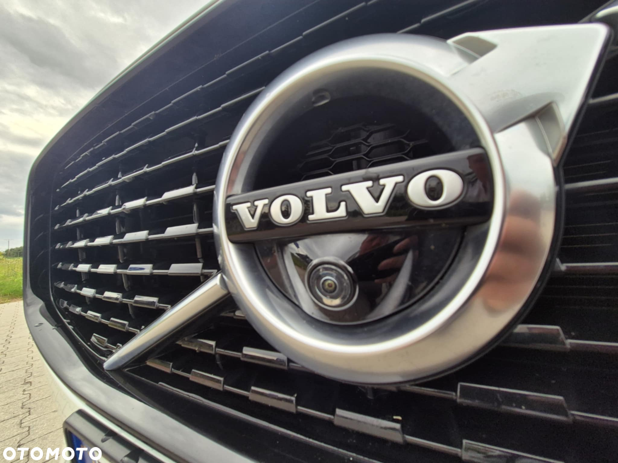 Volvo XC 60 B4 B Geartronic RDesign - 17
