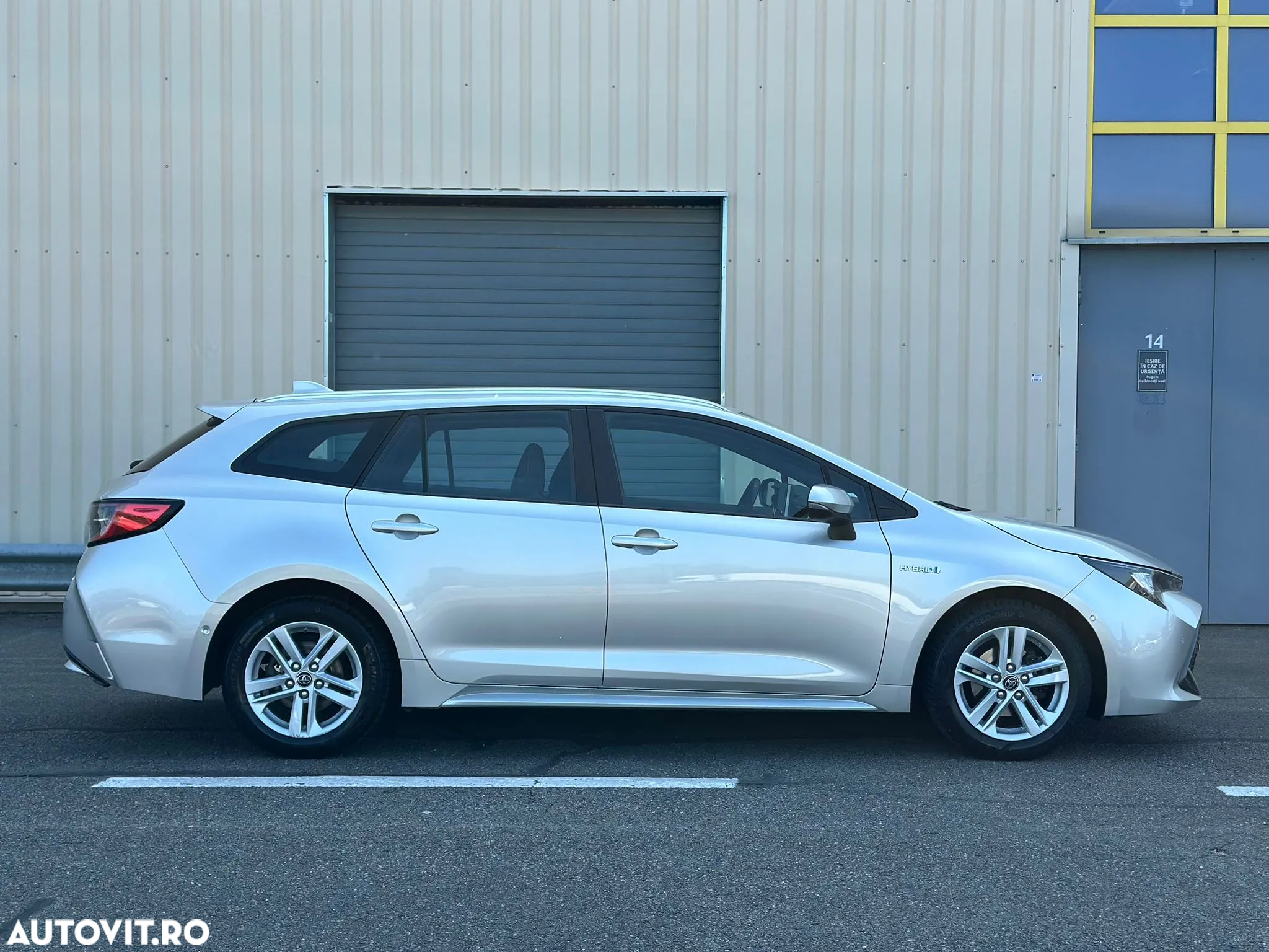 Toyota Corolla 1.8 HSD Dynamic - 4
