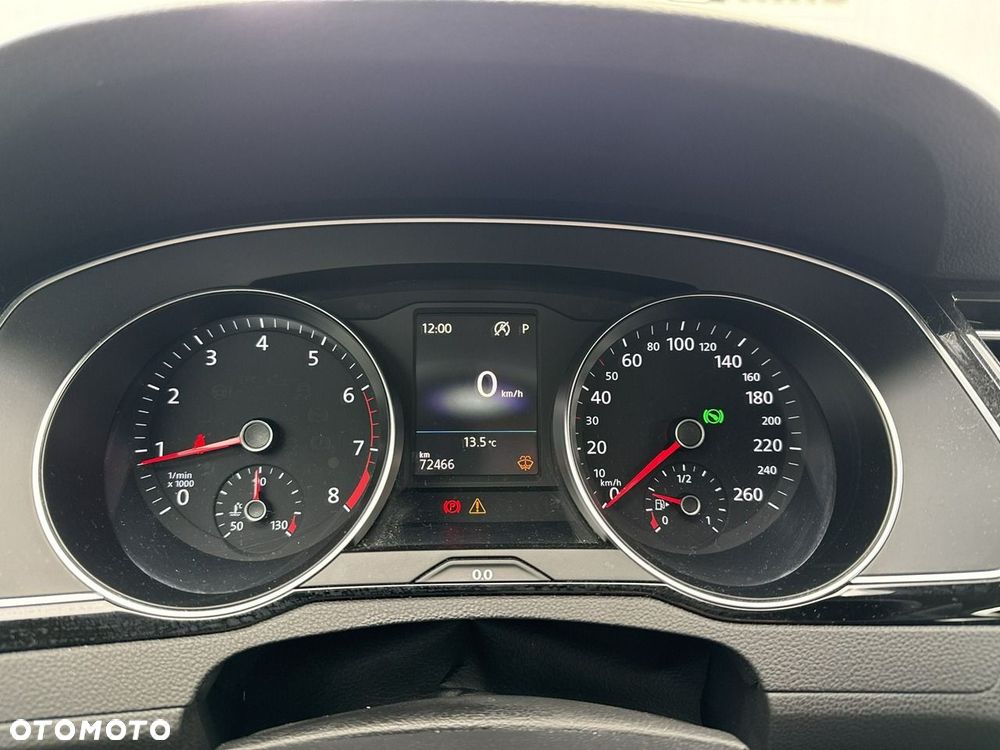 Volkswagen Passat 2.0 TSI Elegance DSG - 27