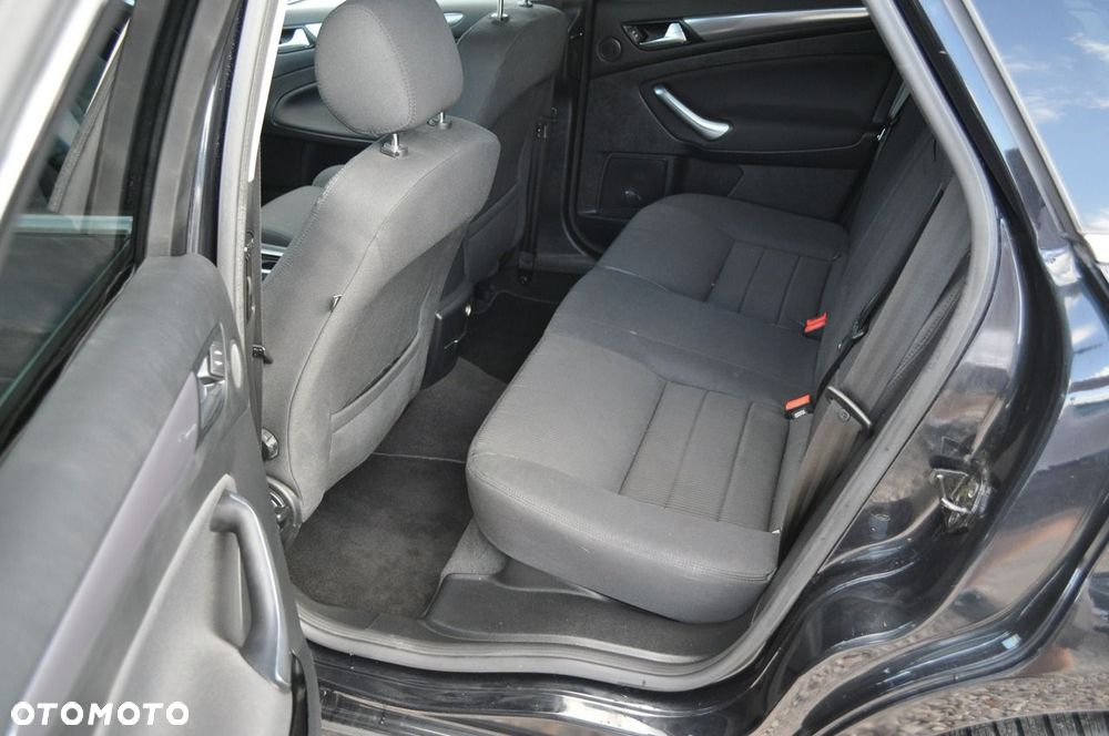 Ford Mondeo 2.0 Titanium - 26
