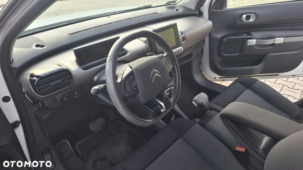 Citroën C4 Cactus - 16