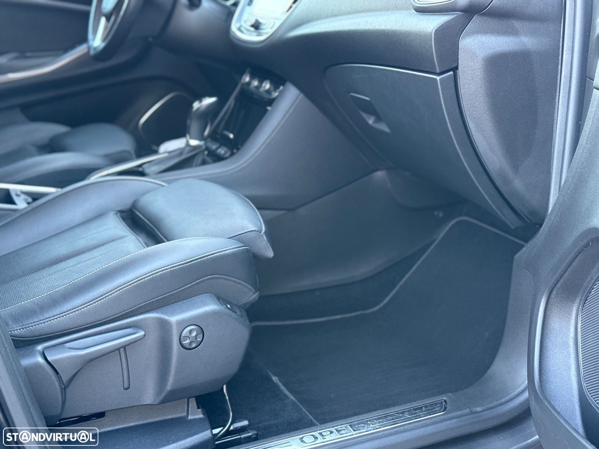Opel Grandland X 1.6 D S&S Auto Business Edition - 22
