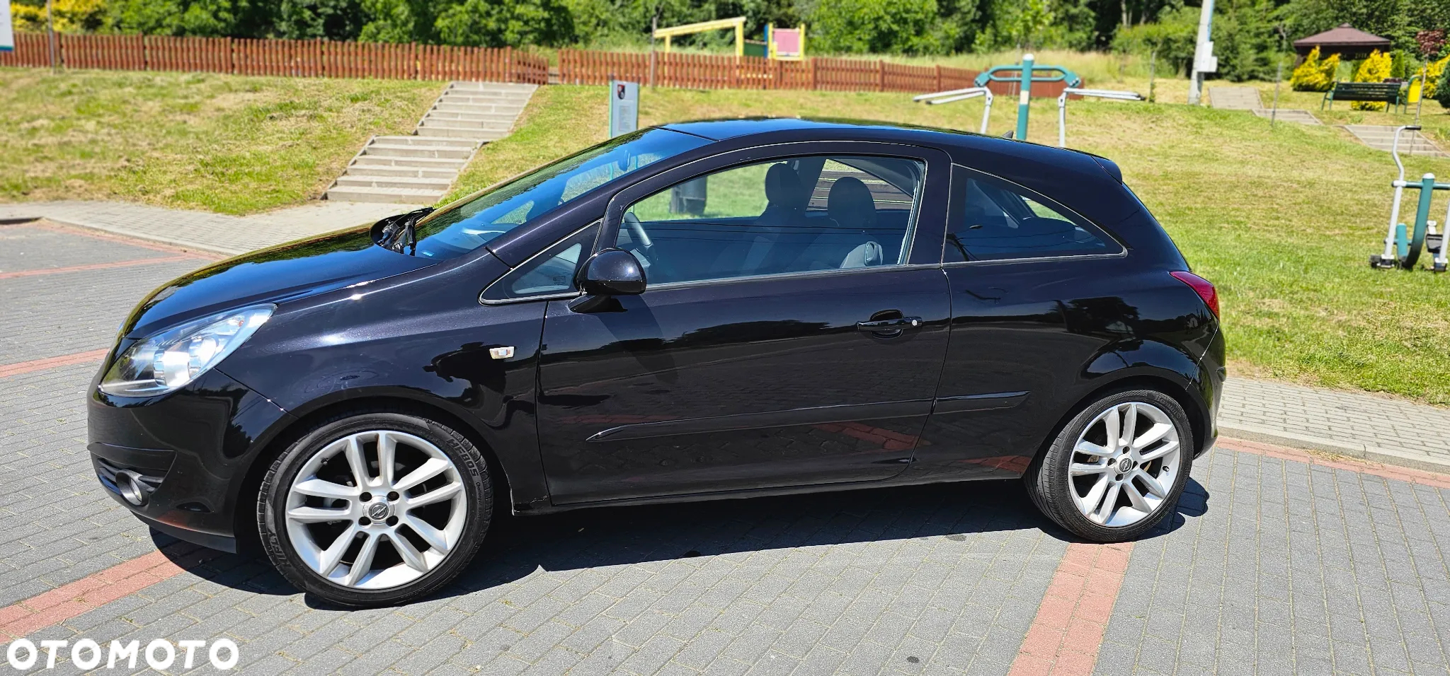 Opel Corsa 1.4 T Cosmo S&S - 23