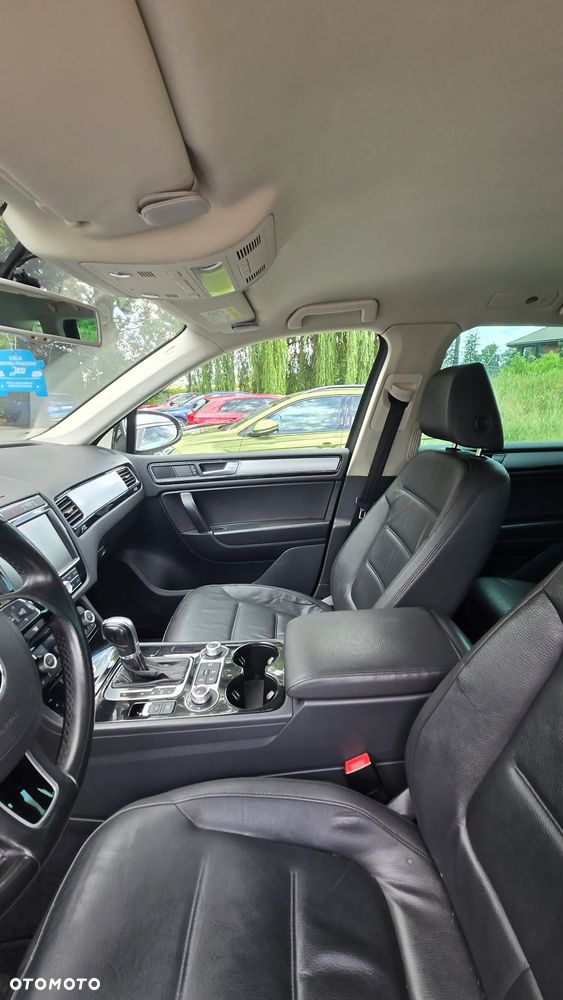 Volkswagen Touareg 3.0 V6 TDI SCR Blue Motion DPF Automatik - 8