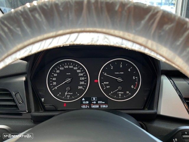 BMW 216 Active Tourer d - 14